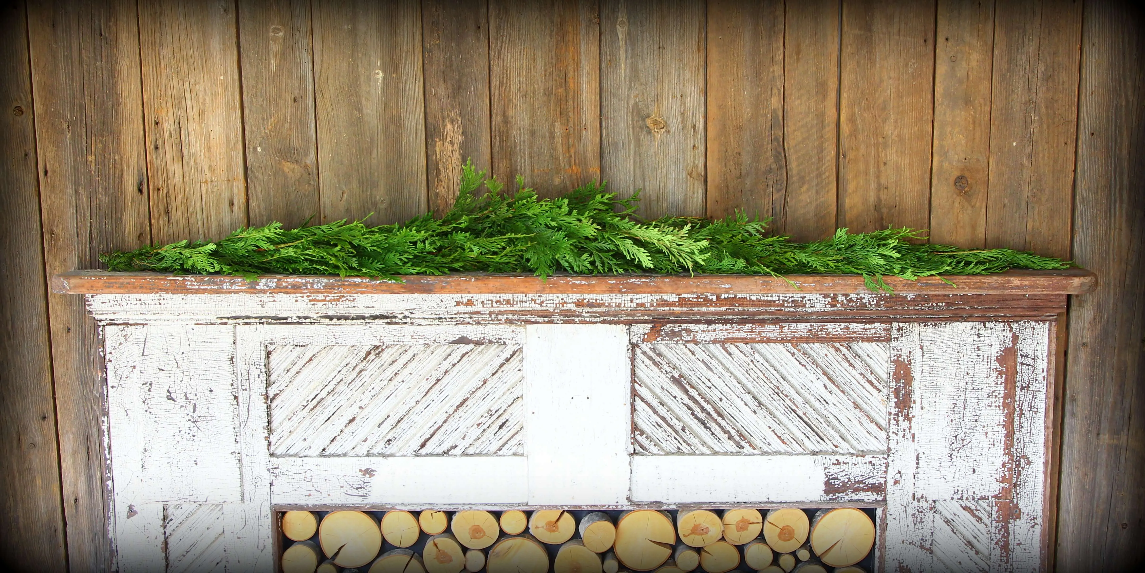 Fresh Cedar Christmas Garland