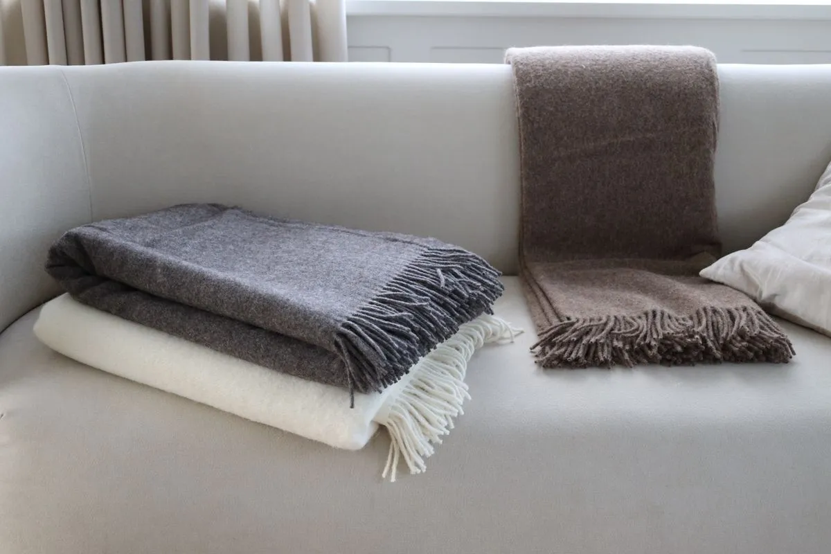 Julia Throw | Alpaca/lambswool mix | 140x240 cm