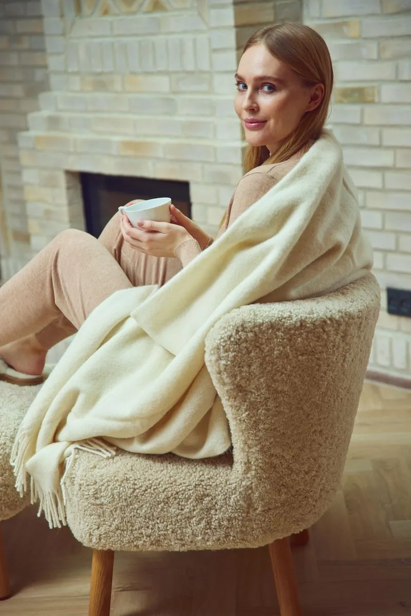 Julia Throw | Alpaca/lambswool mix | 140x240 cm