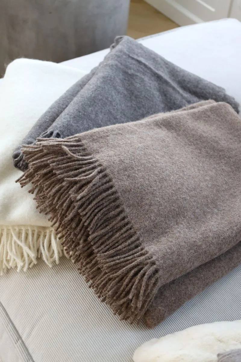 Julia Throw | Alpaca/lambswool mix | 140x240 cm